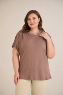 Bluza s dekoracijom od kamenčića – moka