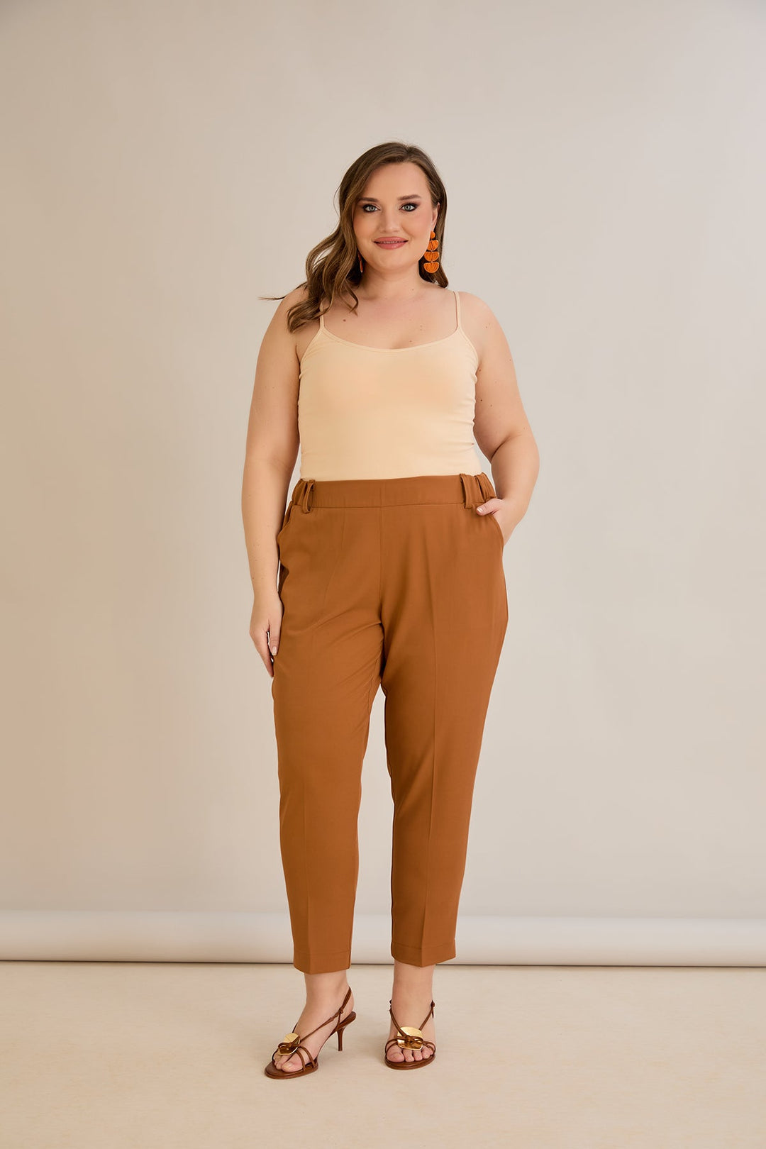Ljetne elastične hlače - karamel