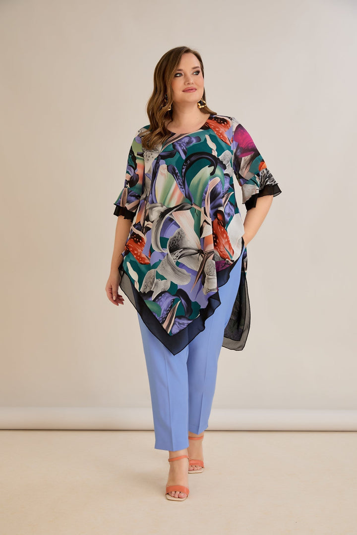 Tunika od šifona s printom za punije žene.