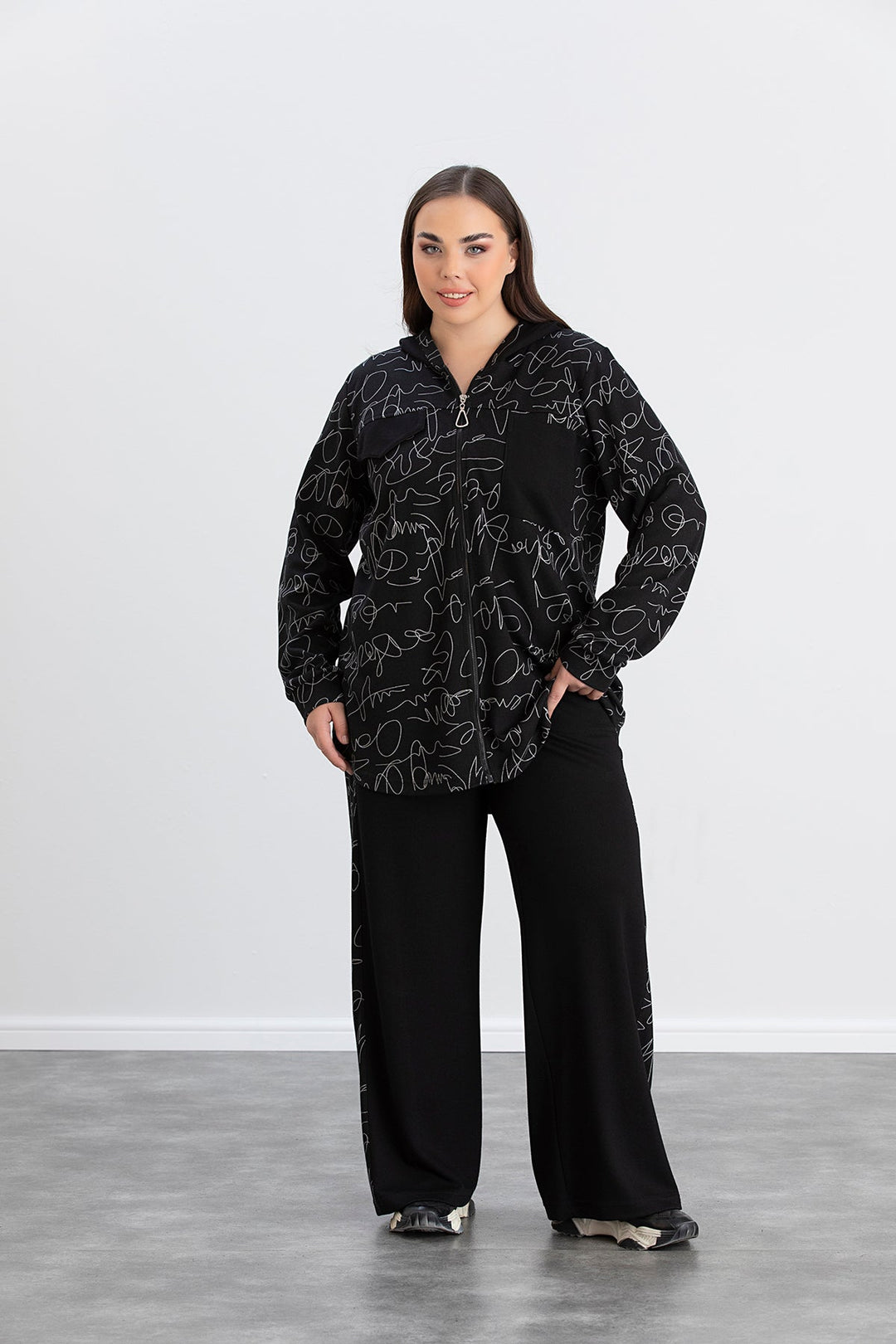 Luksuzni komplet od 2 dijela u slobodnom kroju