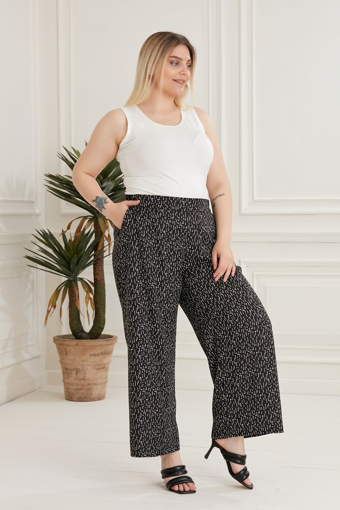 Широк панталон на точки в големи размери - My Store