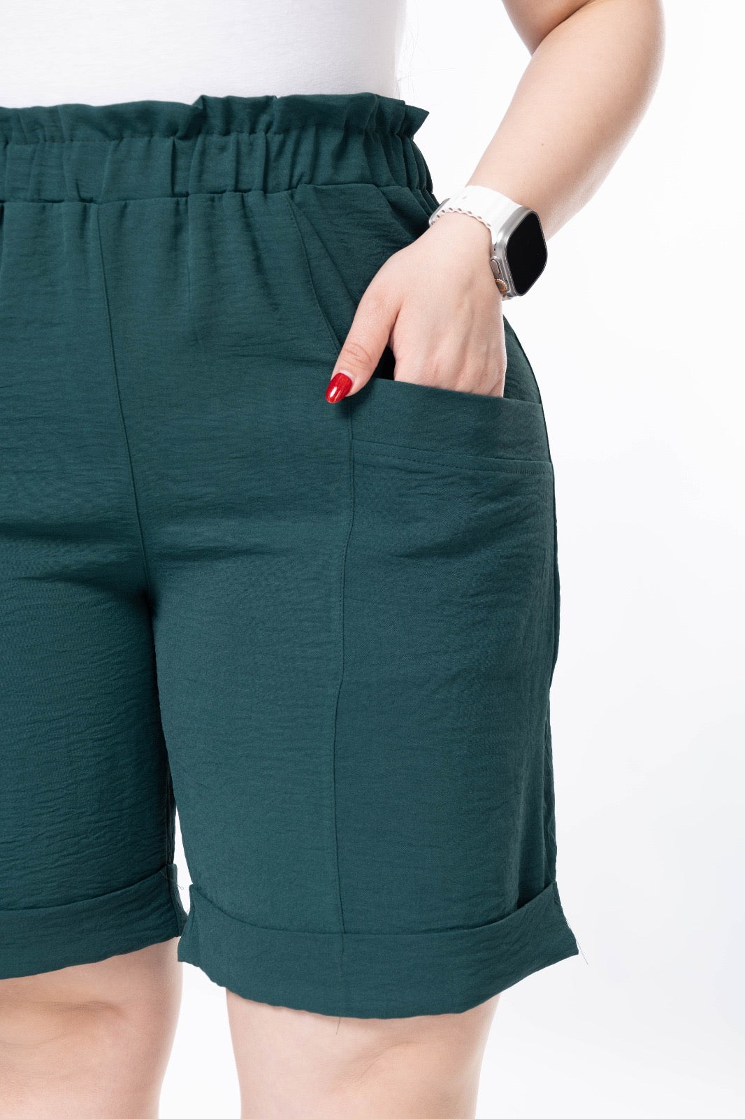 Kratke hlače s manšetom - Zelena