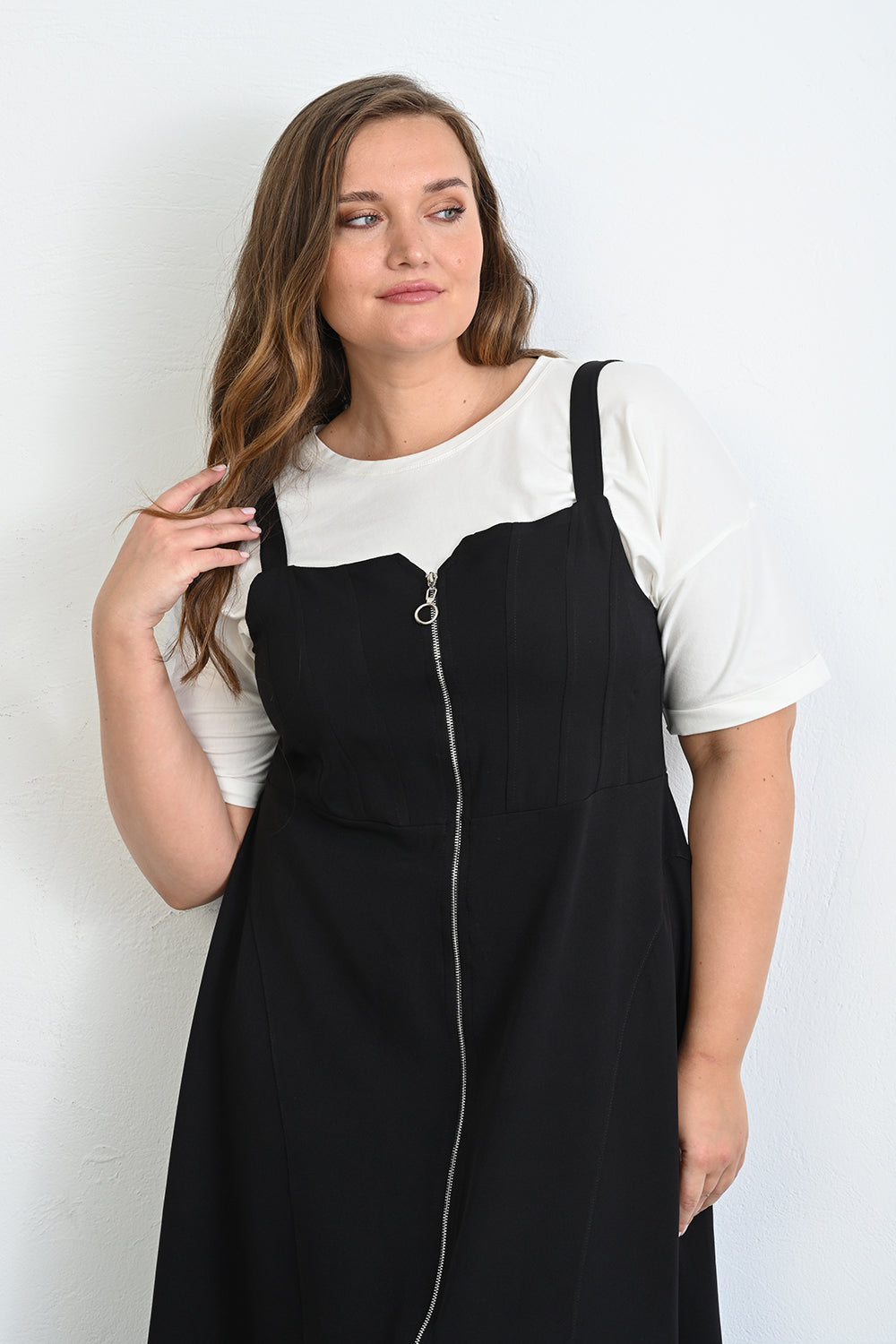 Maxi haljina s patentnim zatvaračem - Crna