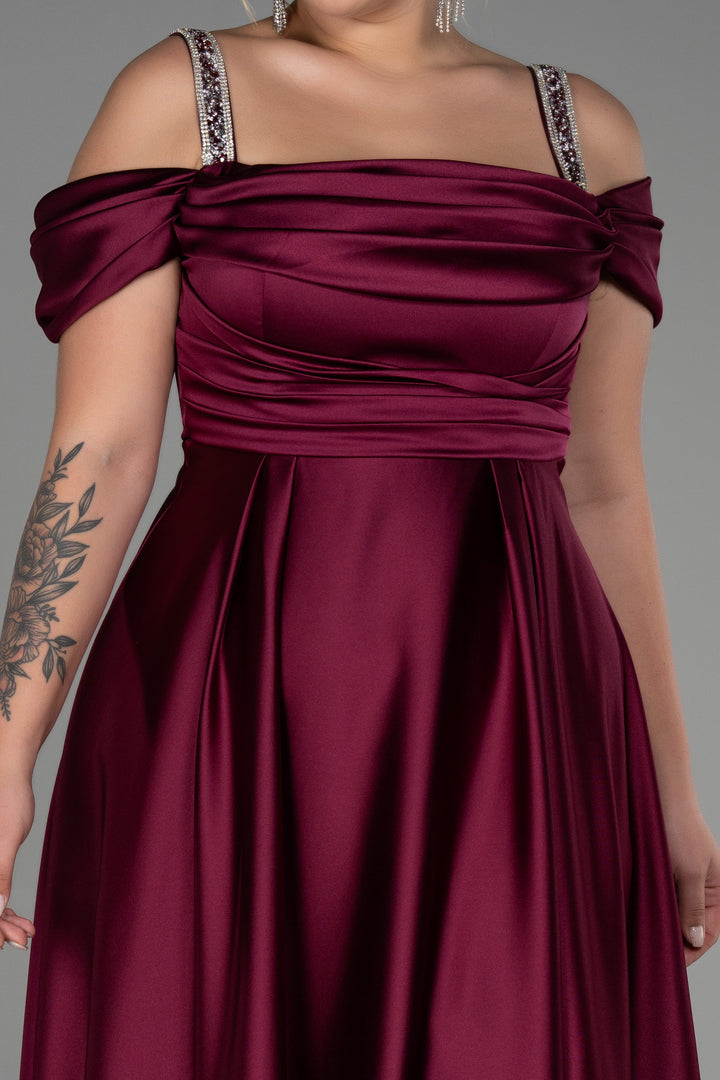 Dugačka svečana haljina s naglašenim kamenom - Šljiva N3277