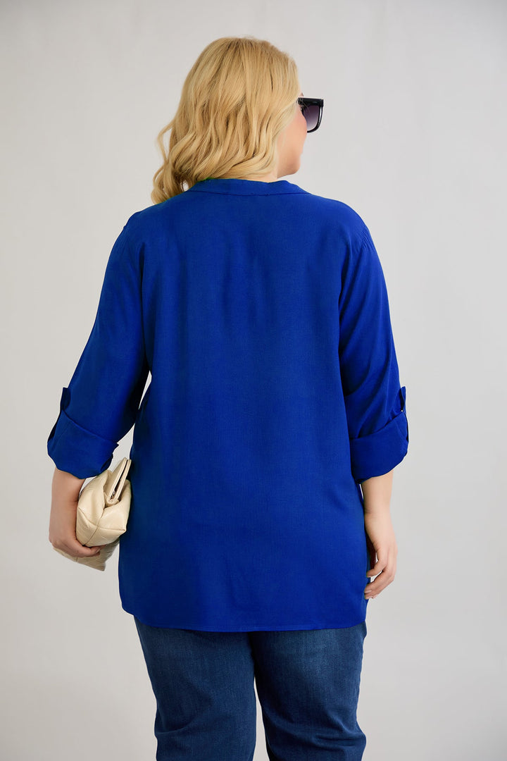 Bluza od viskoze s patentnim zatvaračem na dekolteu - kobalt.