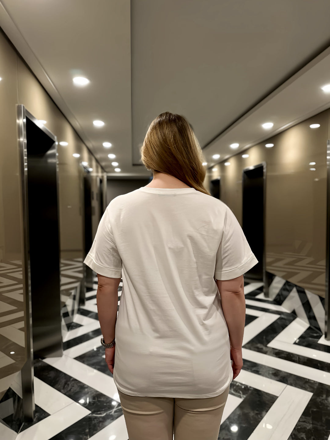 Pamučna majica s printom 1986 - Bež