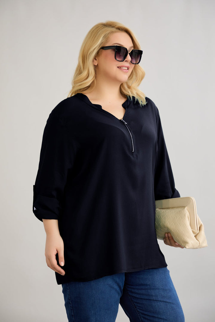 Bluzica od viskoze s patentnim zatvaračem na dekolteu - Crna