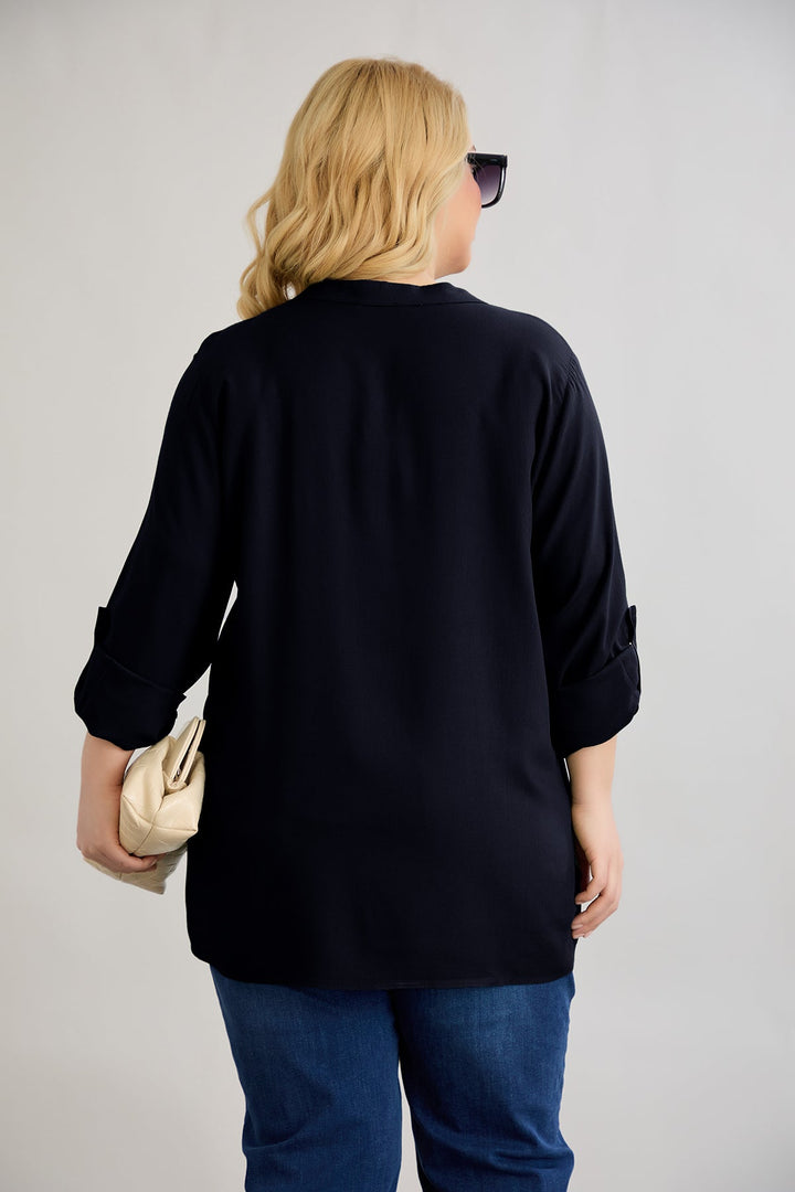 Bluzica od viskoze s patentnim zatvaračem na dekolteu - Crna