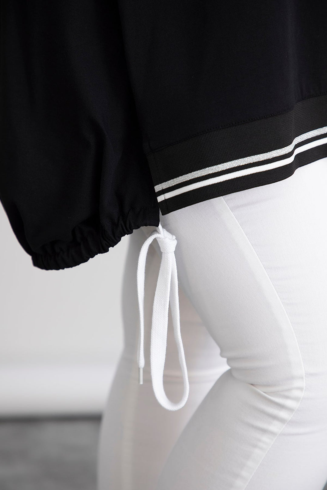 Tunika s kapuljačom i vezivanjem - A-linija