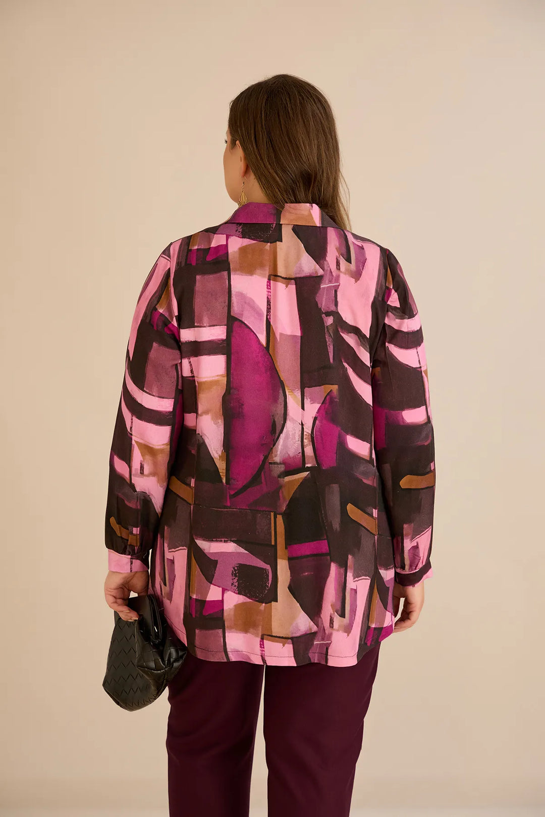 Tunika košulja s brošem u ružičastoj boji