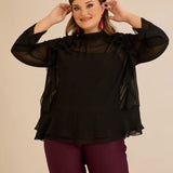 Elegantna šifonska bluza s volanima u crnoj boji