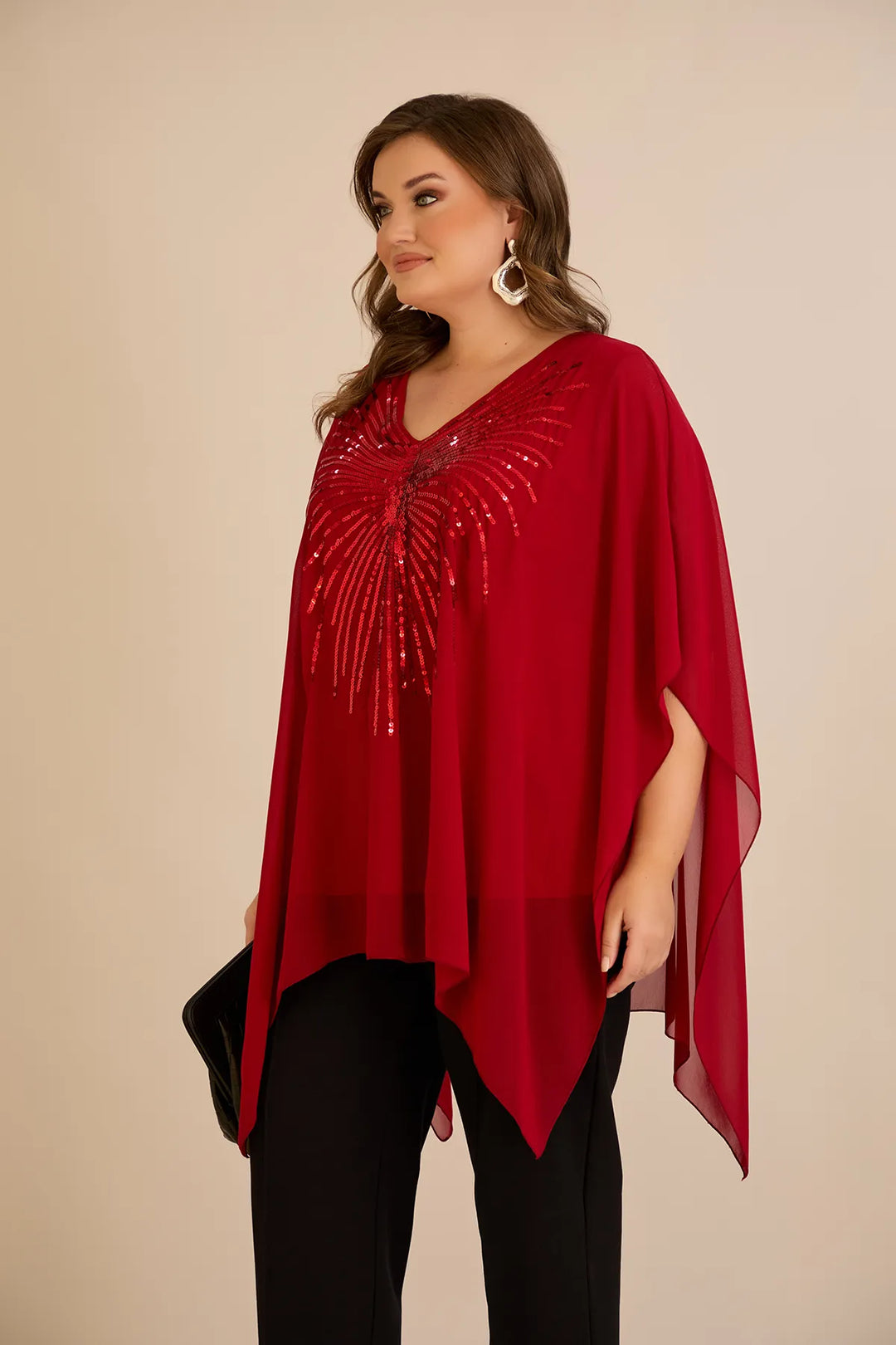 Svečana tunika s naglaskom od šljokica u ležernom kroju u crvenoj boji