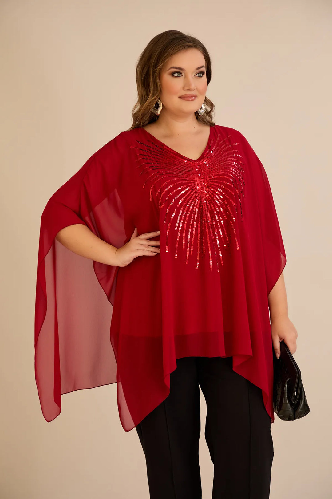 Svečana tunika s naglaskom od šljokica u ležernom kroju u crvenoj boji