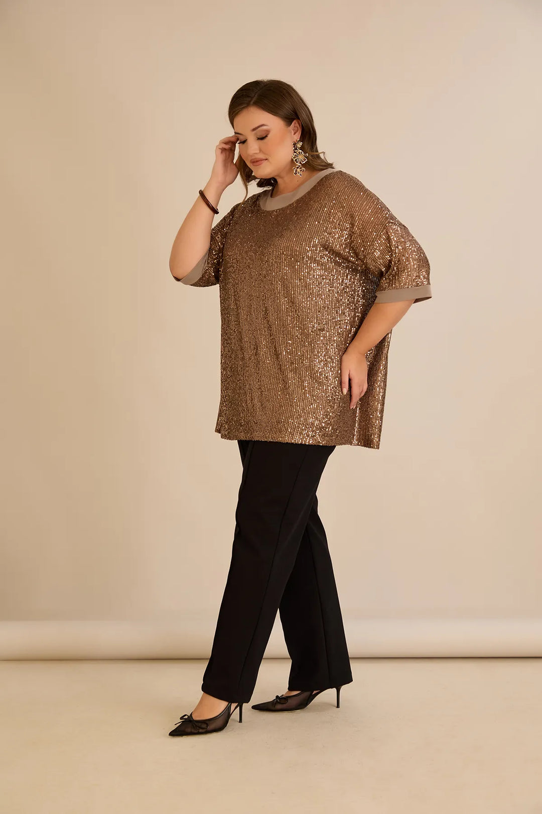 Ležerna bluza s raglan rukavima od šljokica – Golden Night