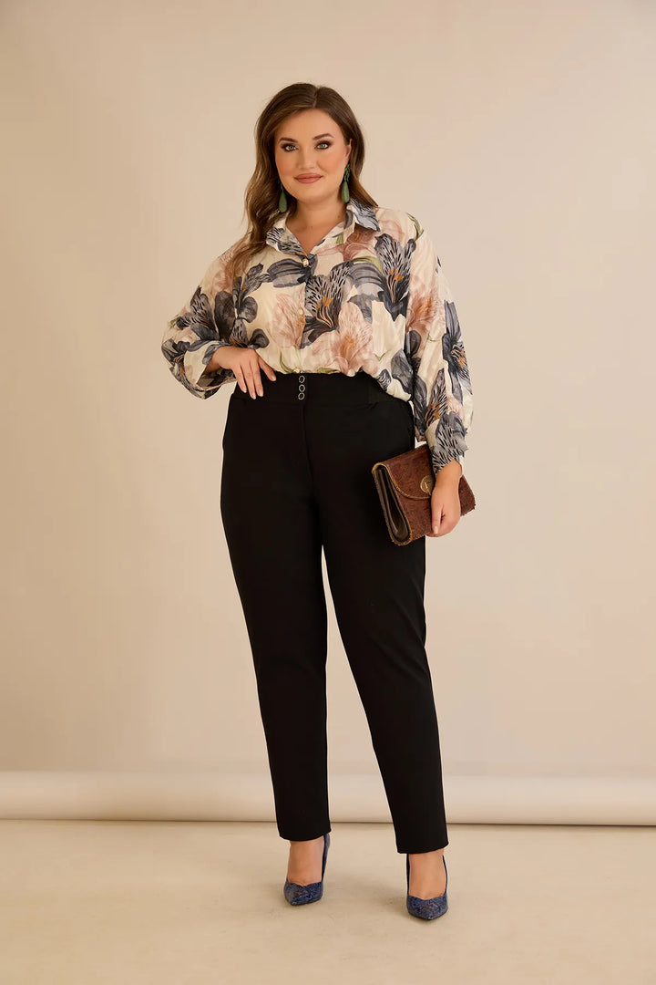 Pamučne hlače klasičnog kroja u crnoj boji