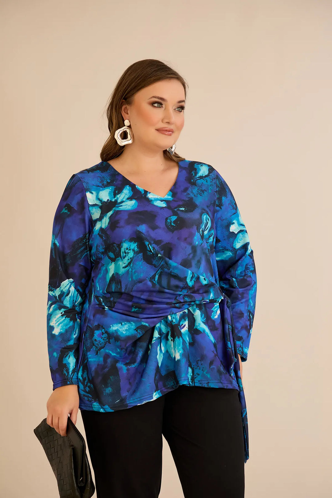 Bluza s vezicama u plavoj boji