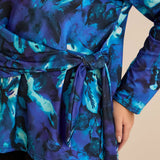Bluza s vezicama u plavoj boji