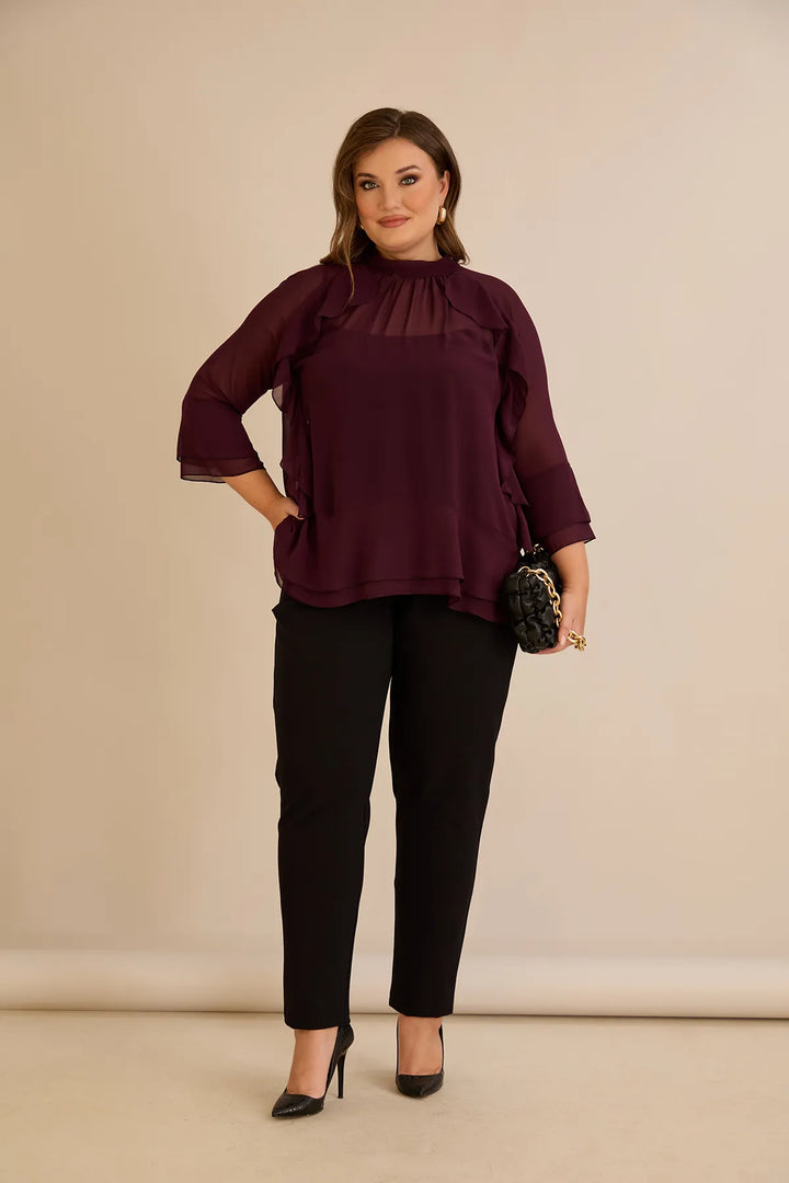 Elegantna šifonska bluza s volanima u bordo boji