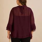Elegantna šifonska bluza s volanima u bordo boji