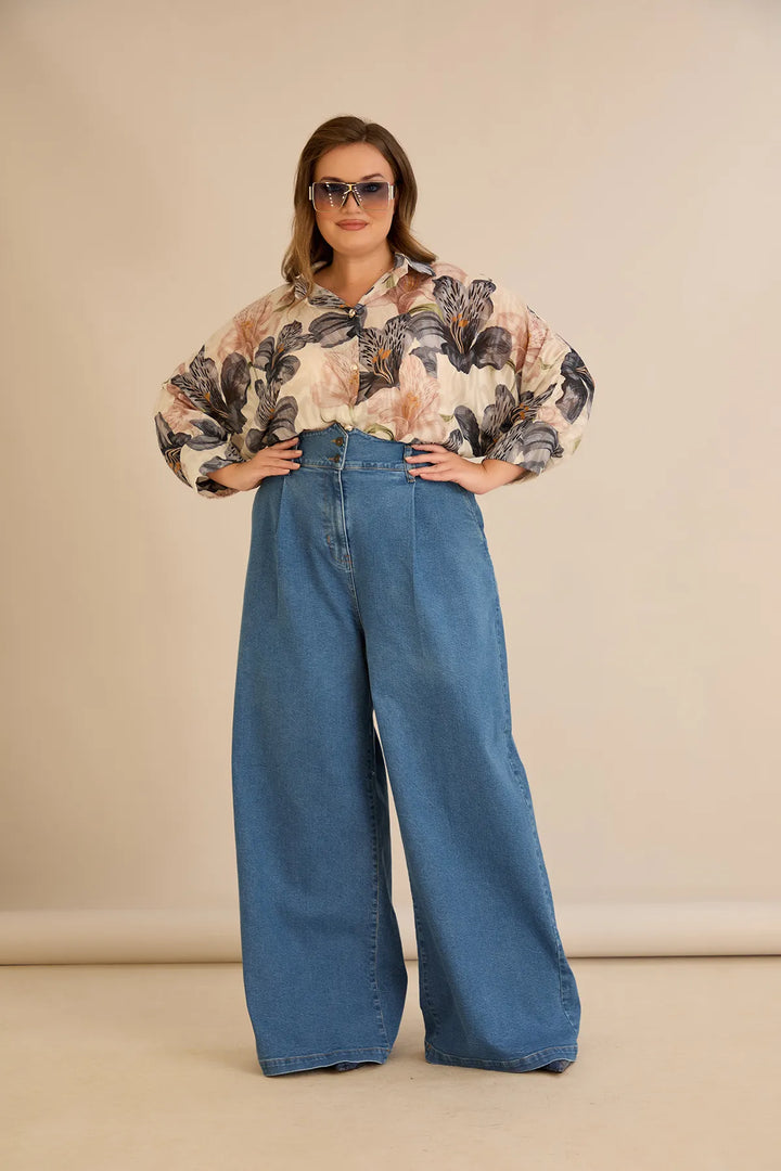 Elastične moderne traperice s širokim nogavicama u plavoj boji