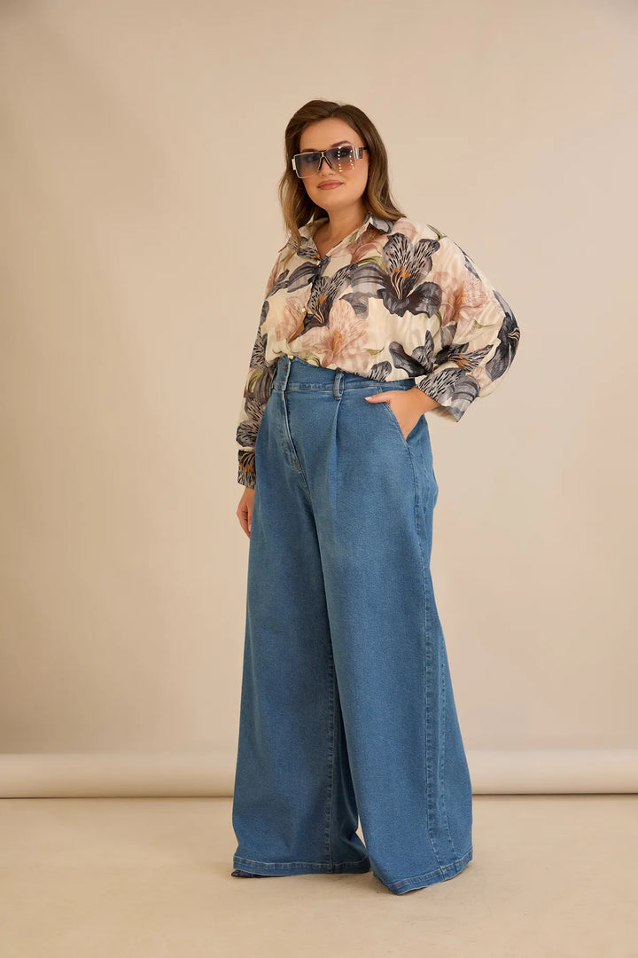 Elastične moderne traperice s širokim nogavicama u plavoj boji