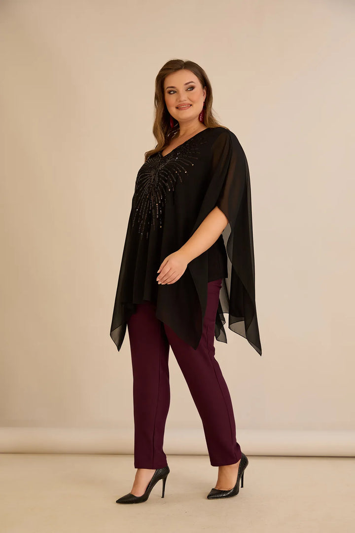 Svečana tunika s naglaskom od šljokica u ležernom kroju u crnoj boji