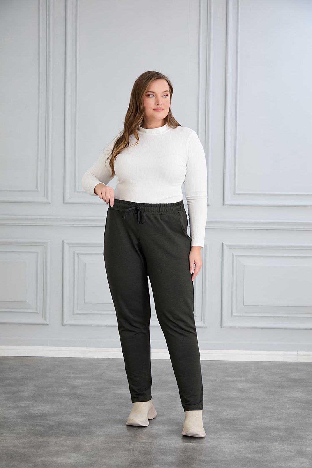 Maxi sportske hlače – Daily Classic – Kaki