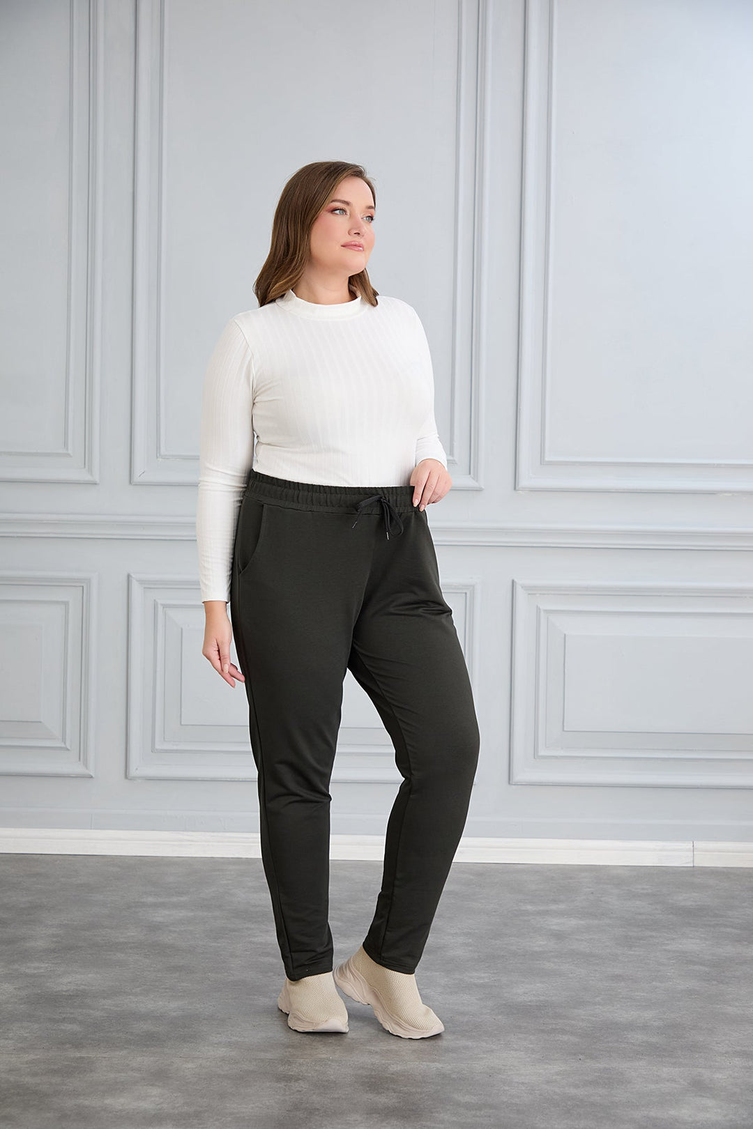 Maxi sportske hlače – Daily Classic – Kaki