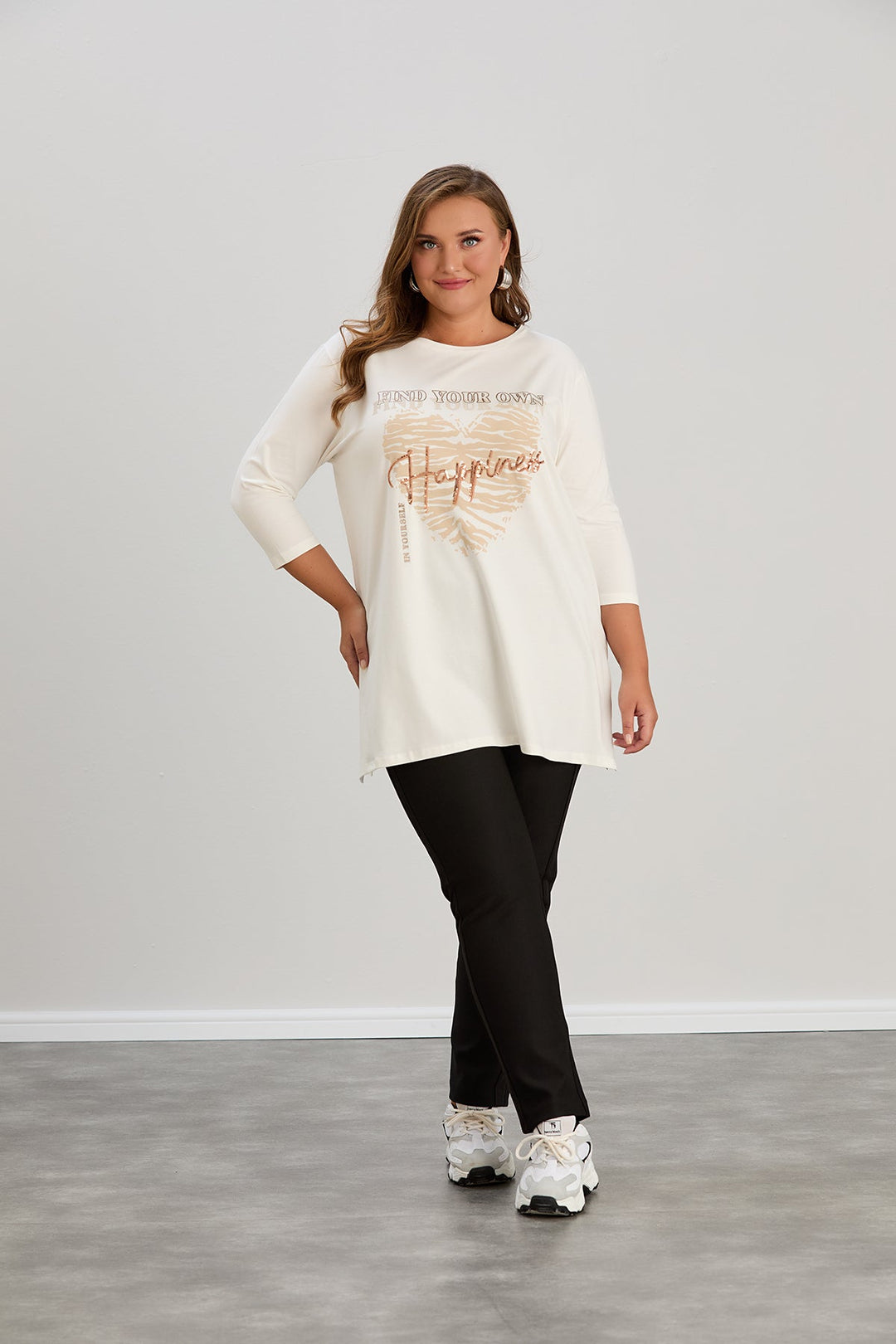Pamučna tunika u većim veličinama s printom – Happiness – Ecru