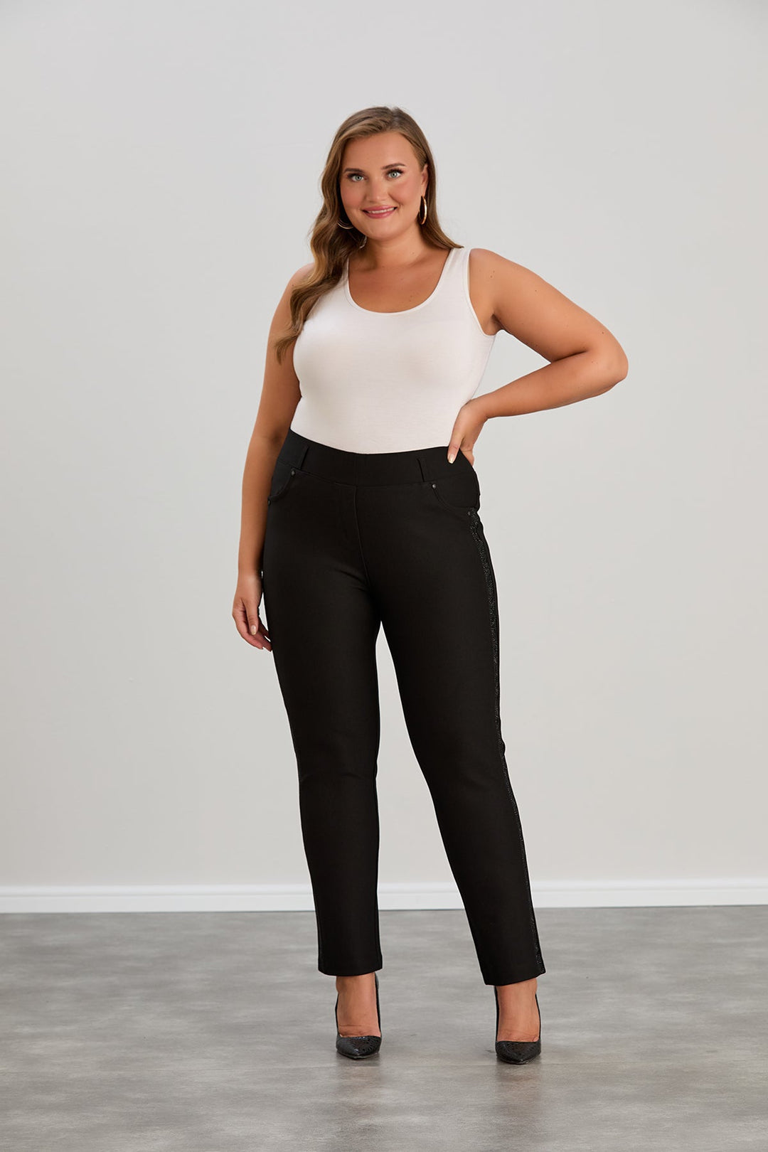 Zimske stezne hlače s trakama od kamenčića za punije žene