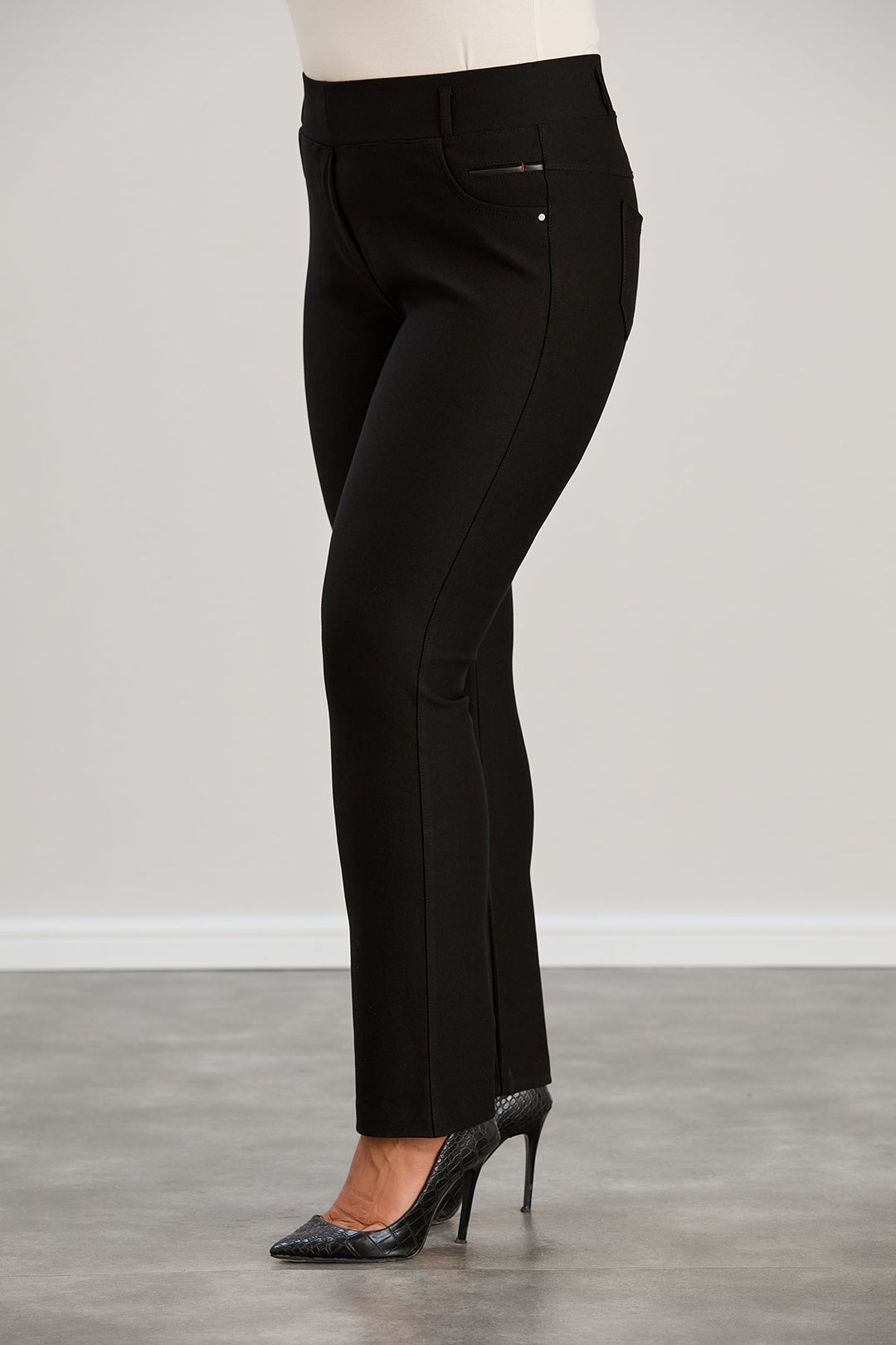 Zimske hlače koje oblikuju i prikrivaju figuru Veći brojevi - Borisa