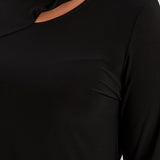 Bluza s originalnim dekolteom od elastičnog materijala