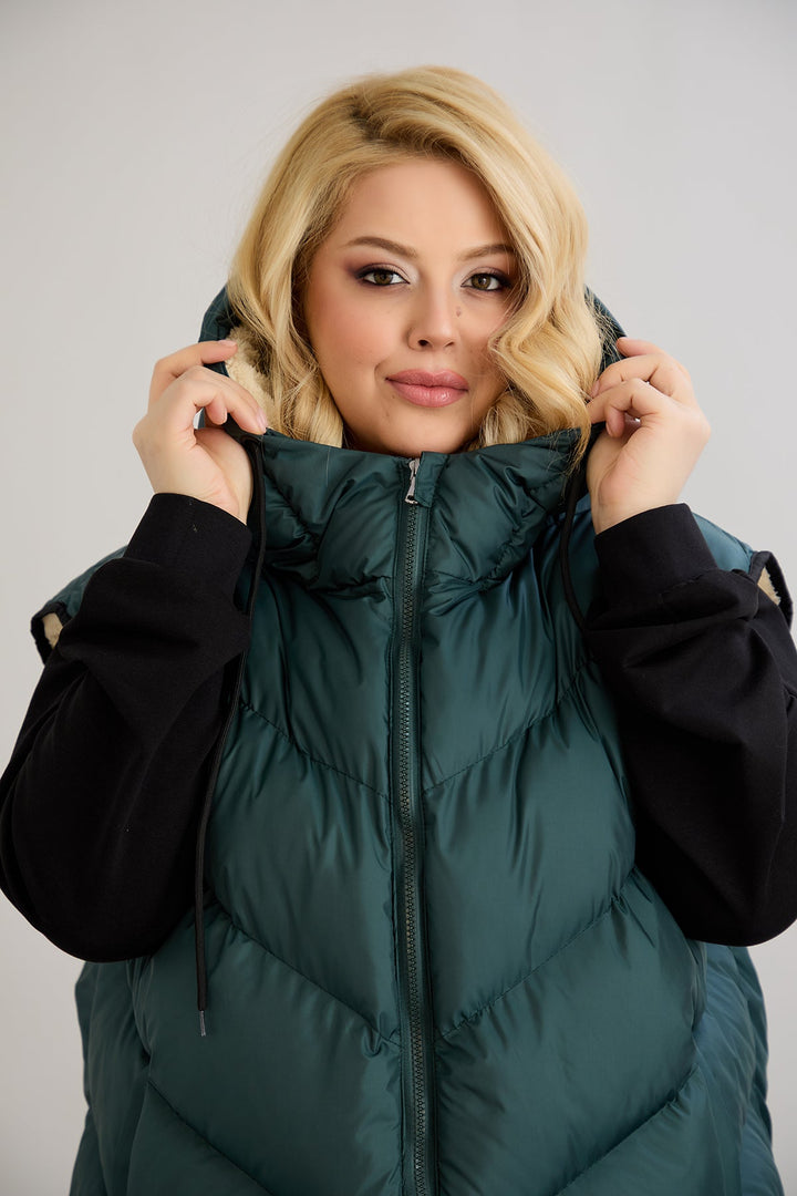 Topli oversize zimski prsluk s podstavom od karakula velikih veličina - Zelena