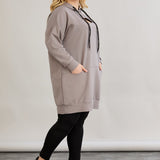 Dugo hoodie s izrezom na dekolteu - mliječno siva