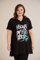 Pamučna tunika s V-izrezom i printom u ljubičastoj boji