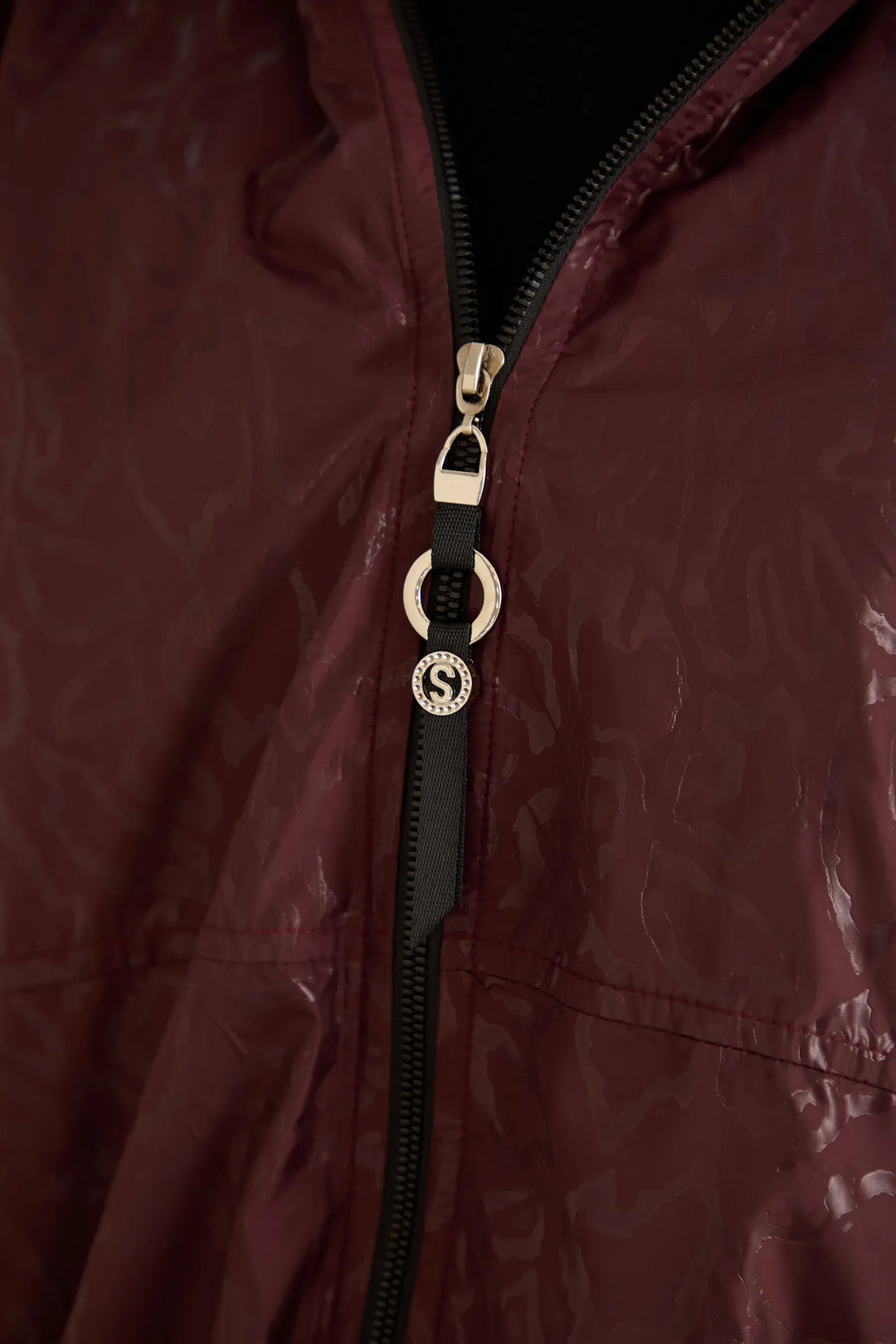 Proljetna parka s pamukom i elastičnom podstavom u bordo boji