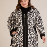 Plus size proljetna vjetrovka s pamučnom i rastezljivom podstavom