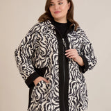 Plus size proljetna vjetrovka s pamučnom i rastezljivom podstavom