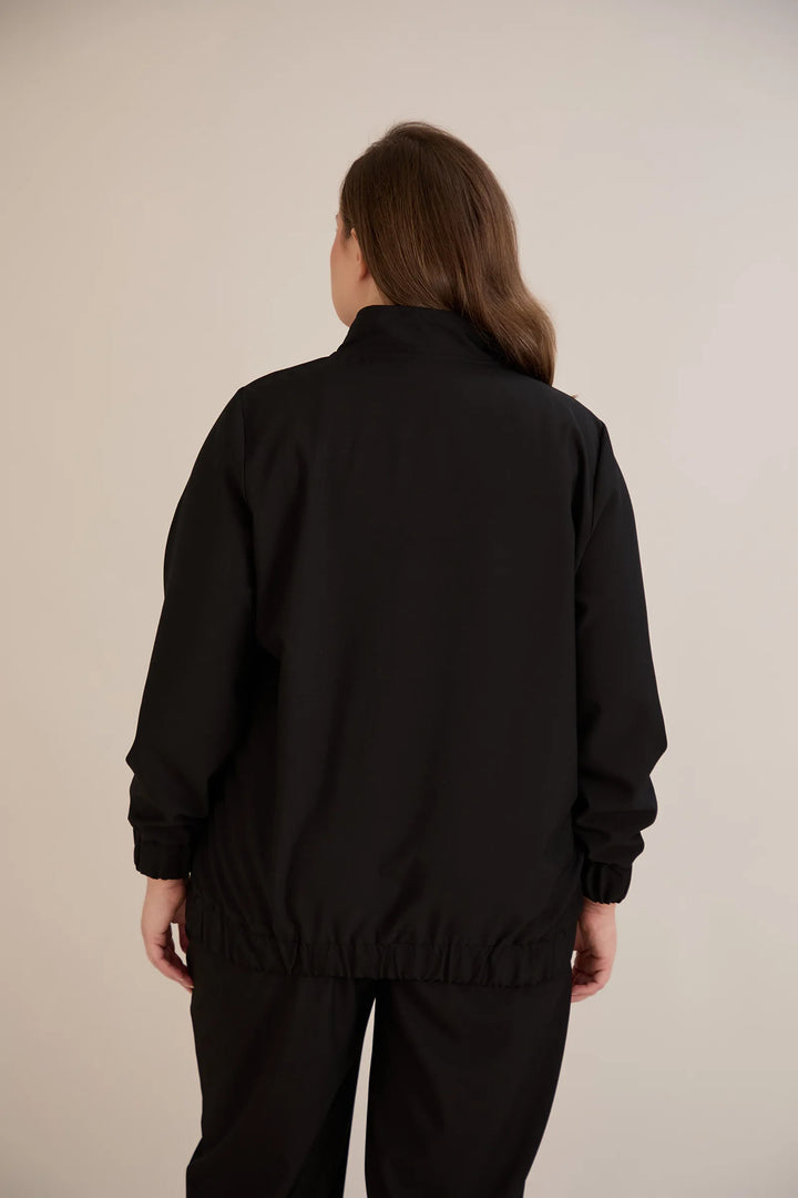 Proljetna bomber jakna – crna