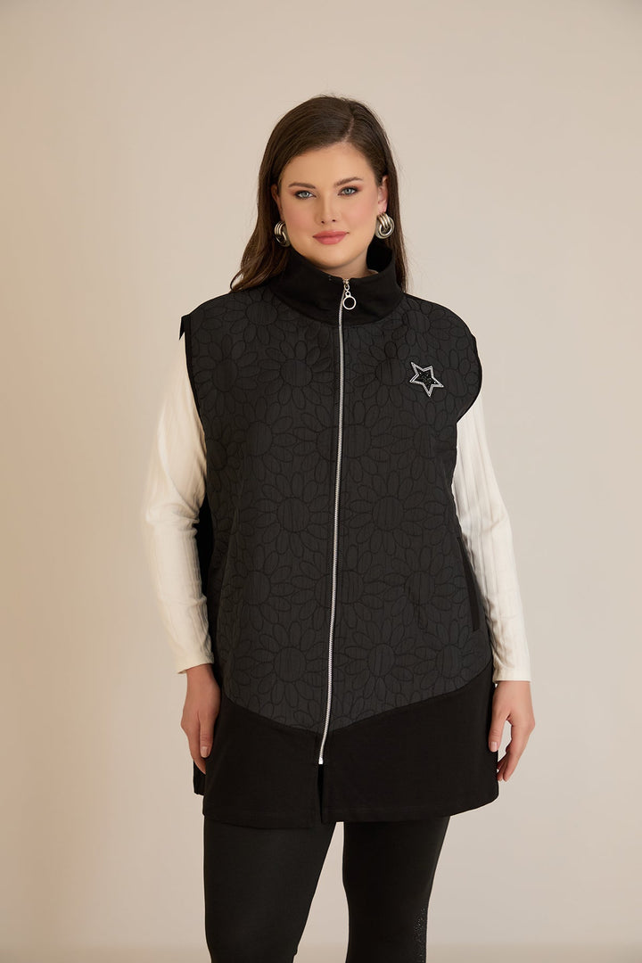 Ženski pleteni prsluk s aplikacijom zvijezde