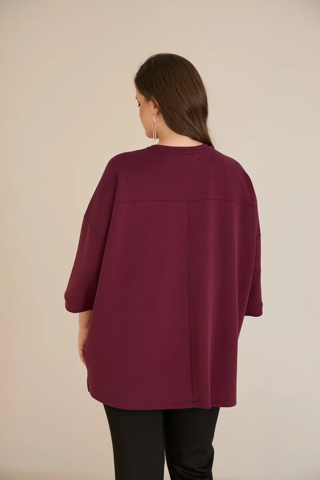 Ženska oversize bluza od modala s padajućim ramenima