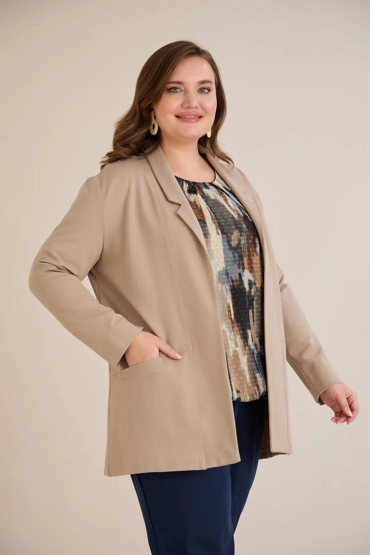 Sportsko-elegantni blejzer bez kopčanja u vizon boji