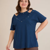 Plus size pamučna bluza s atraktivnim izrezom i perlama – Plava
