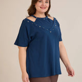 Plus size pamučna bluza s atraktivnim izrezom i perlama – Plava