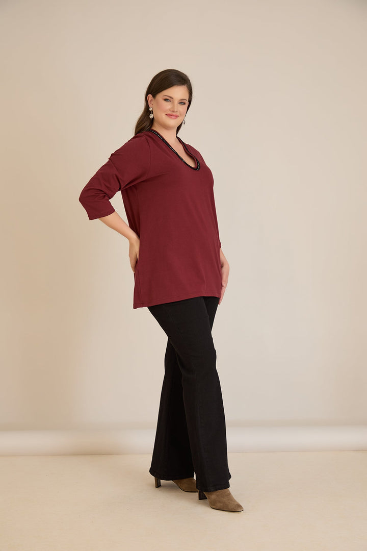 Pamučna bluza sa V dekolteom i srebrnim obrubom