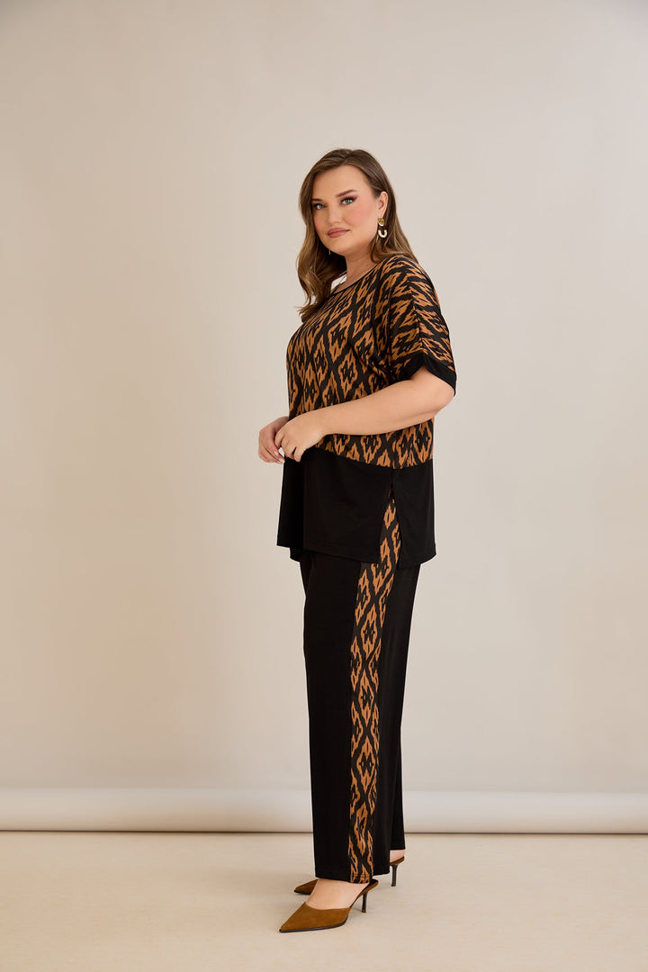 Set od 2 dijela s naglaskom na leđima