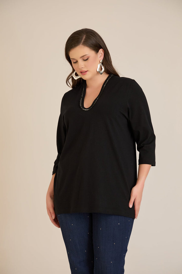 Pamučna bluza s V dekolteom i srebrnim obrubom