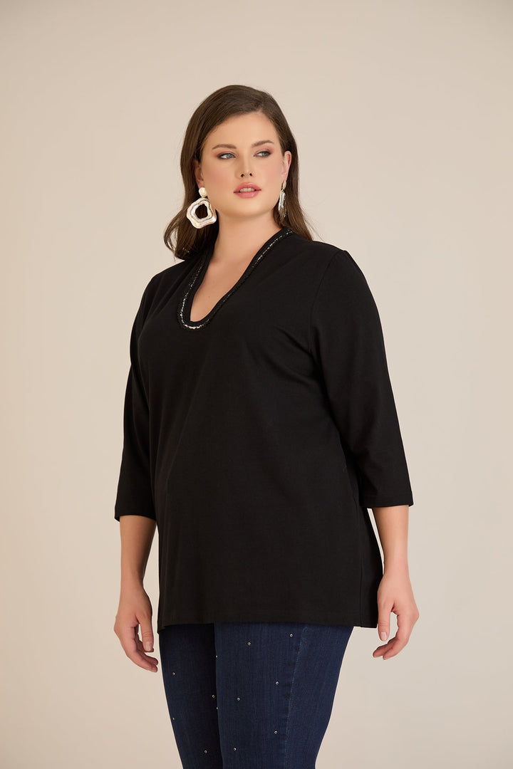 Pamučna bluza s V dekolteom i srebrnim obrubom