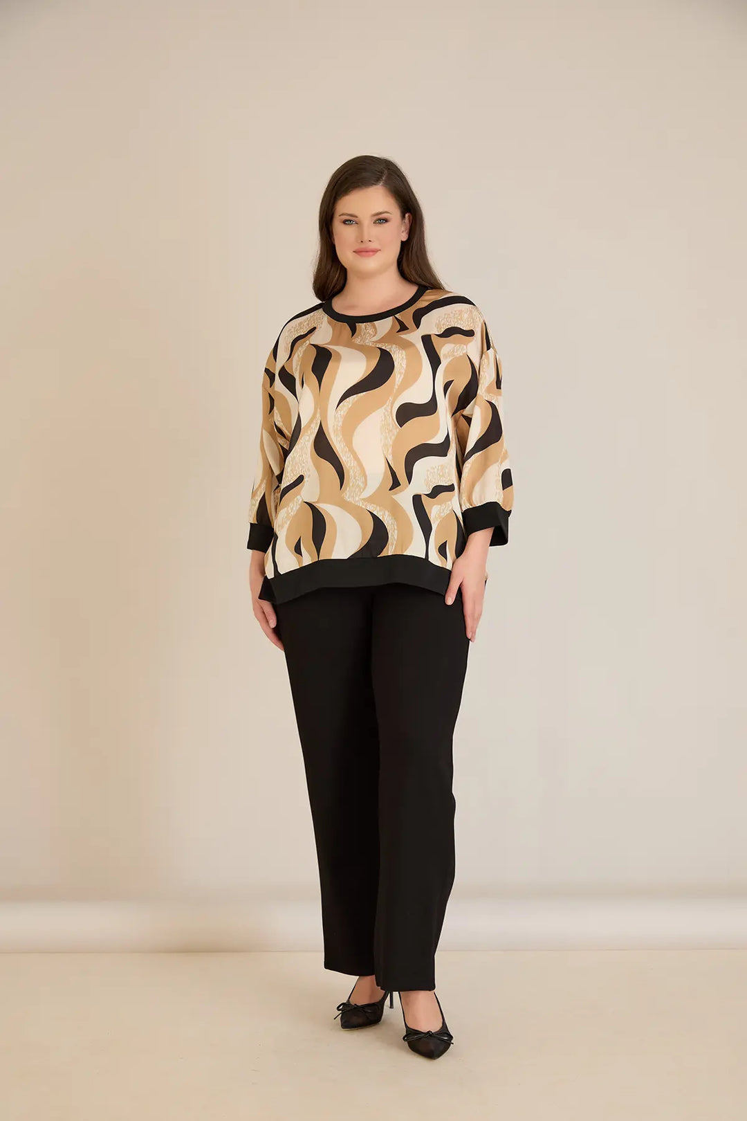 Elegantna bluza s pješčanim uzorkom