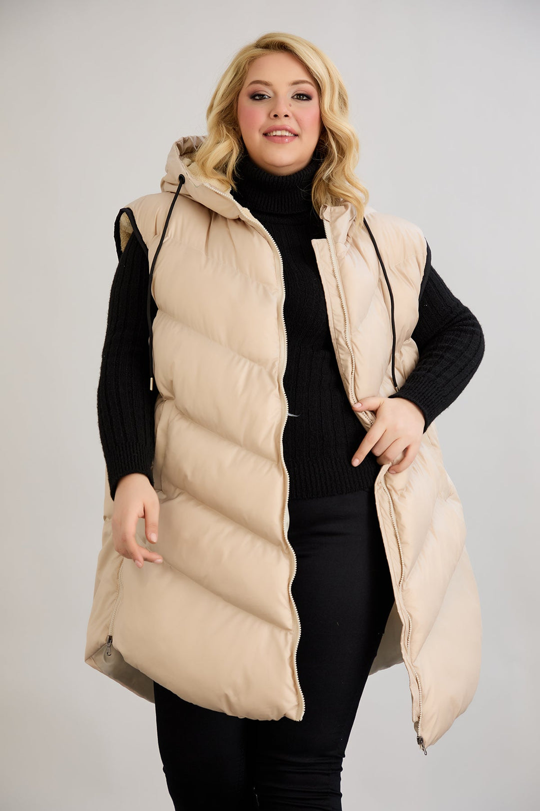 Оversize zimski prsluk s podstavom od karakula - Bež